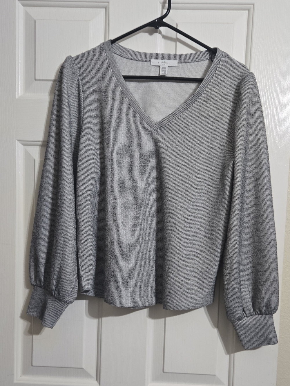 Fever Gray V-Neck Balloon Sleeve Sweater